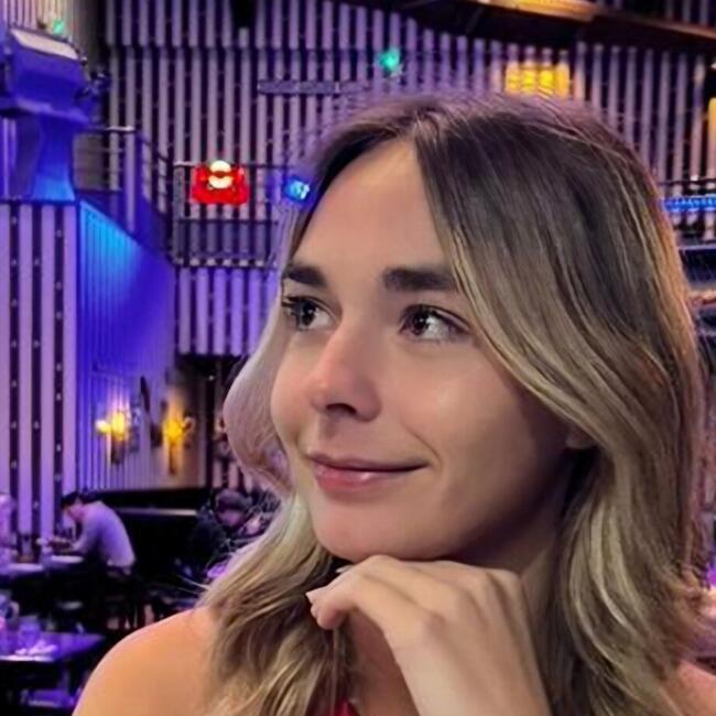 Babysitter in Montpellier: Anais