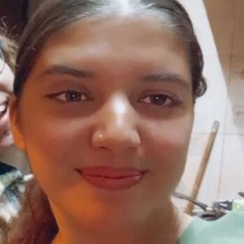 Babysitter em Montijo: Ashleigh Diandra Godinho de Al