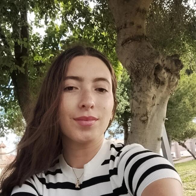 Canguro en Herencia: Natalia