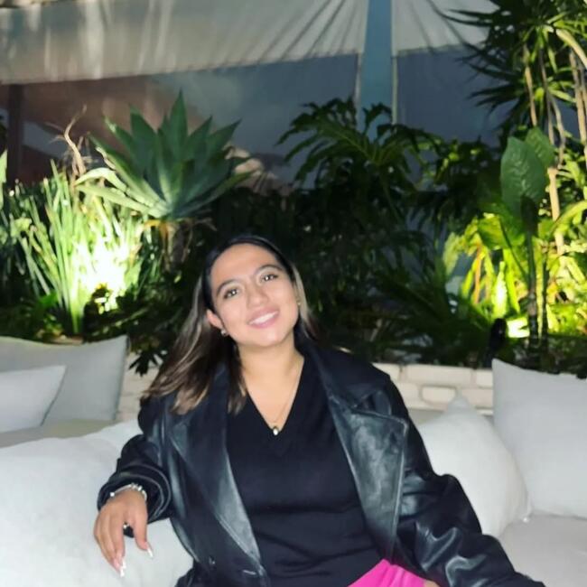 Babysitter in Mexico City: Zyan