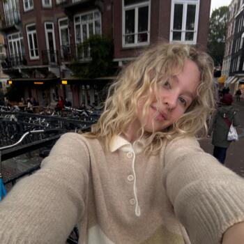 Babysitter in Basel: Liza