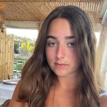 Babysitter em Roeser: Sarah