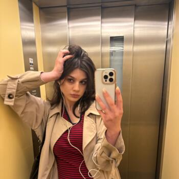 Babysitter Vienna: Hana