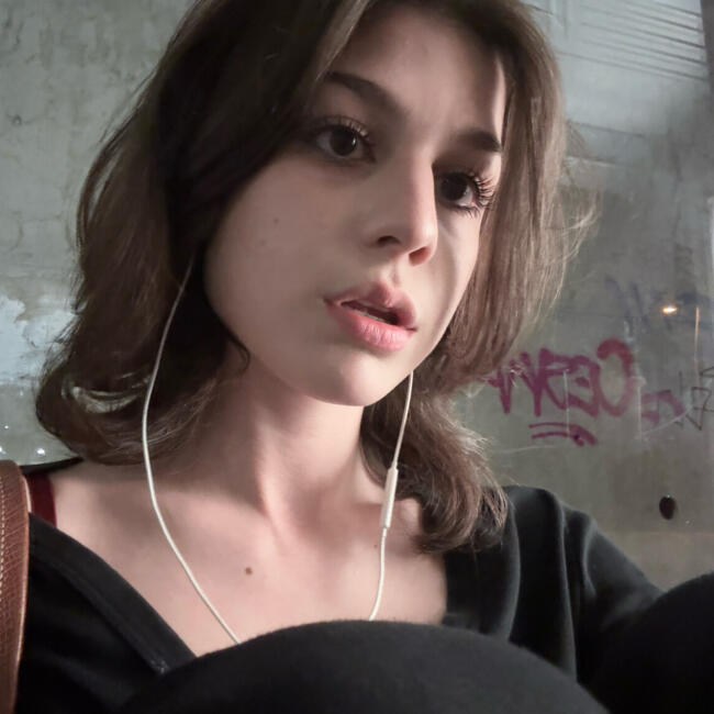Babysitter in Vienna: Hana
