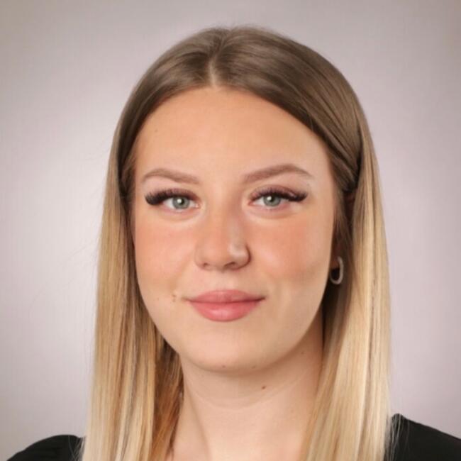 Babysitter in Rüdersdorf: Darina