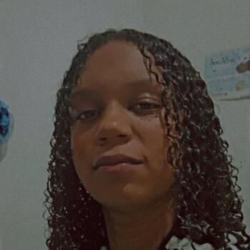 Babysitter in Contagem: Kelly rayany