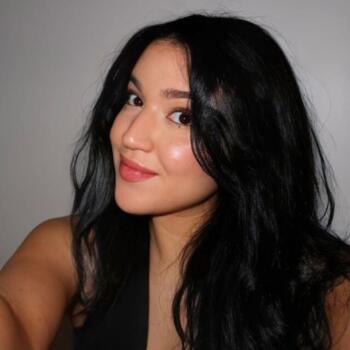 Babysitter in Saint-Herblain: Sarah