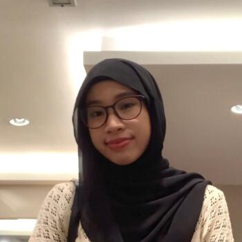 Pengasuh Taman Bukit Sekudai: Sara