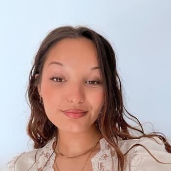 Babysitter in Niort: Valentine