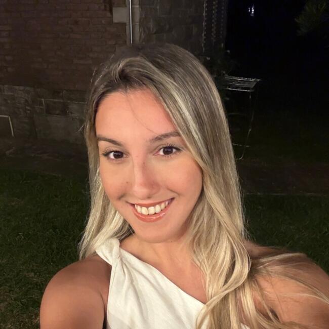 Babysitter in Buenos Aires: Eugenia
