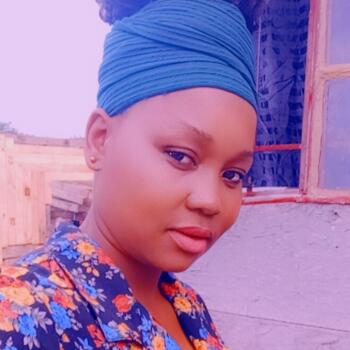 Babysitter Osizweni: Zandile