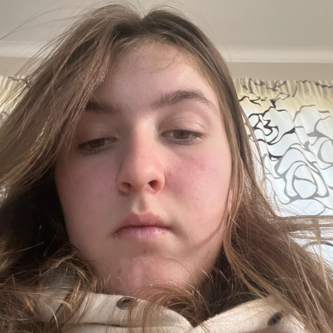 Babysitter in Cromwell: Ruby