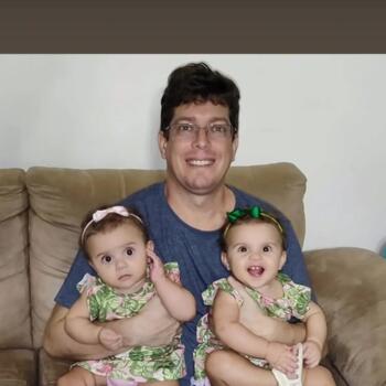 Babysitting job in Salvador: babysitting job Rangel