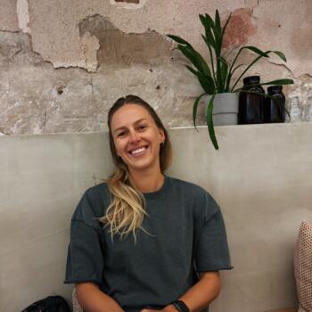 Babysitter Marseille: Ivana