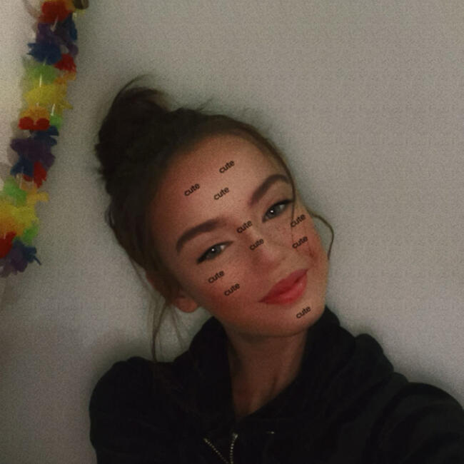 Babysitter in Stockton-on-Tees: Emily