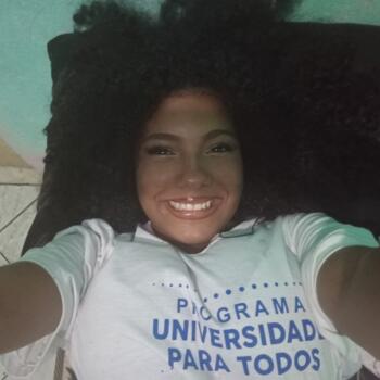 Babysitter in Salvador: Marilia