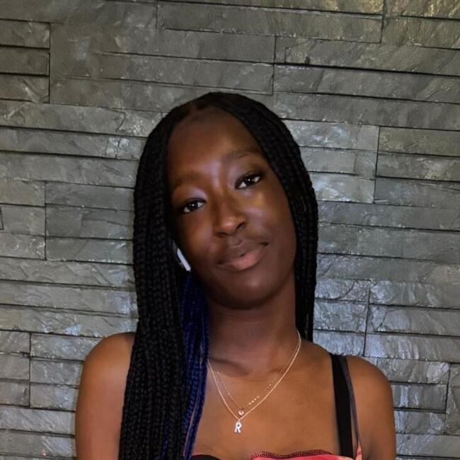 Babysitter in Leicester: Chineyenwa