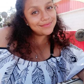 Babysitter San Joaquín: Thiare