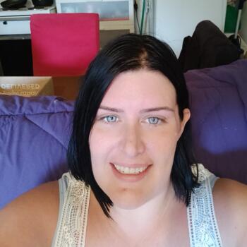 Babysitter in Adelaide: Christine
