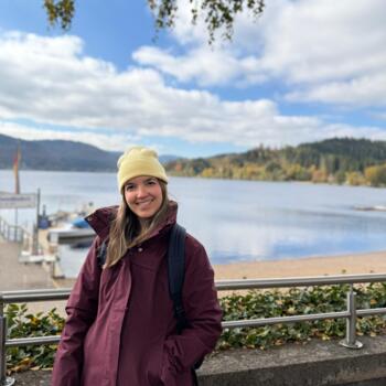 Canguro en Hospitalet de Llobregat: Saray