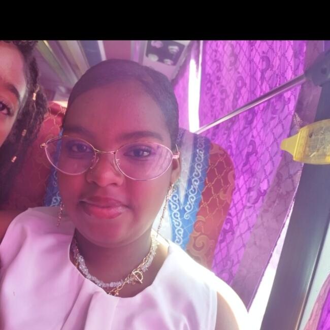 Niñera en El Chaparral: Laury Lucero