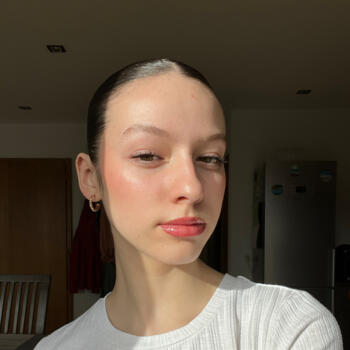 Babysitter a Marly: Melina