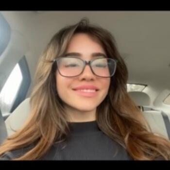 Babysitter in Allen (Texas): Anna