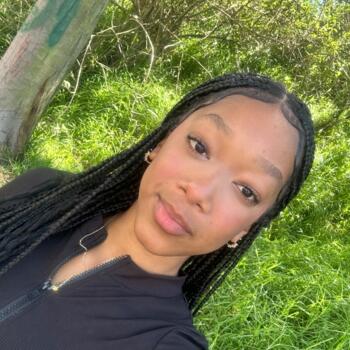 Babysitter Quito: Dafne