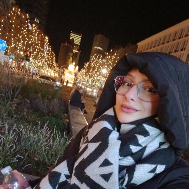 Babysitter in Berlin: Najiba
