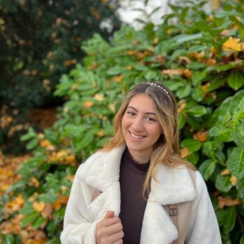 Babysitter in Le Plessis-Bouchard: Kahina