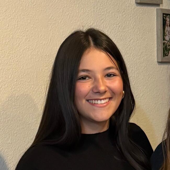 Babysitter in Bois-d'Arcy: Ylana