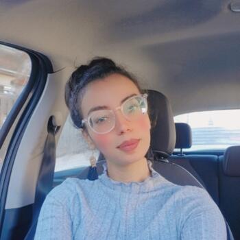 Babysitter Les Essarts-le-Roi: Bouchra