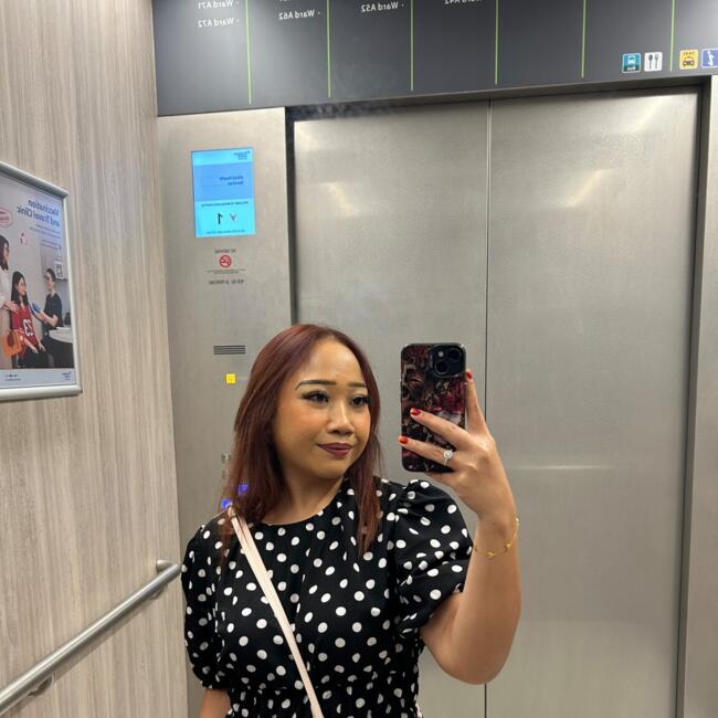 Babysitter in Singapore Island: Juni