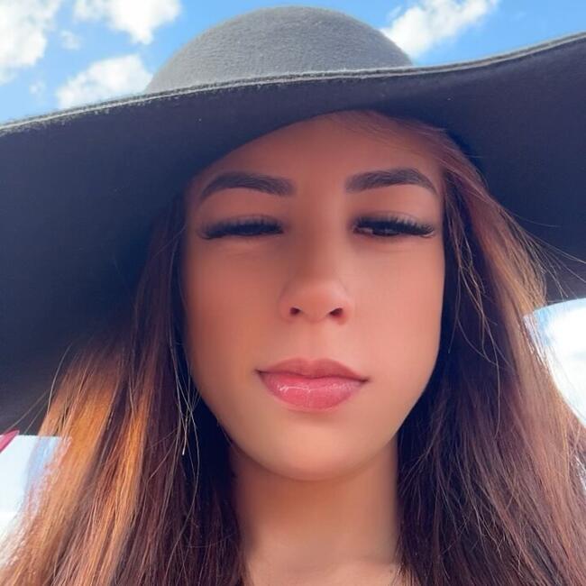 Emprego de babá em Goiânia: Roberta