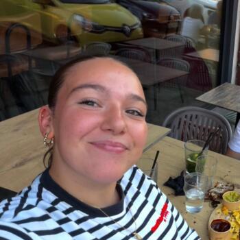 Babysitter in Amiens: Lilou
