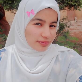 Babysitter in Cairo: Fayrouz Soliman