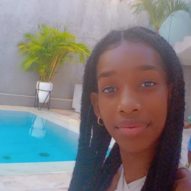 Babysitter in Coimbra: Hossana