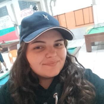 Babysitter in Alvorada (Rio Grande do Sul): Julia