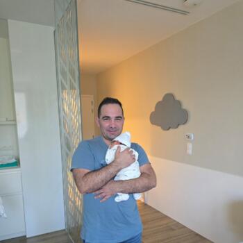 Babysitting job in Figueira da Foz Municipality: babysitting job Ricardo