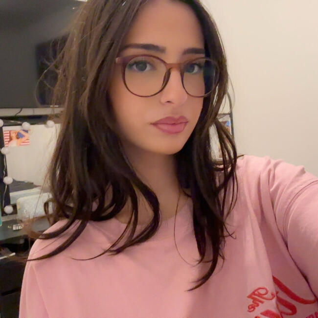 Babysitter in Montpellier: Gina