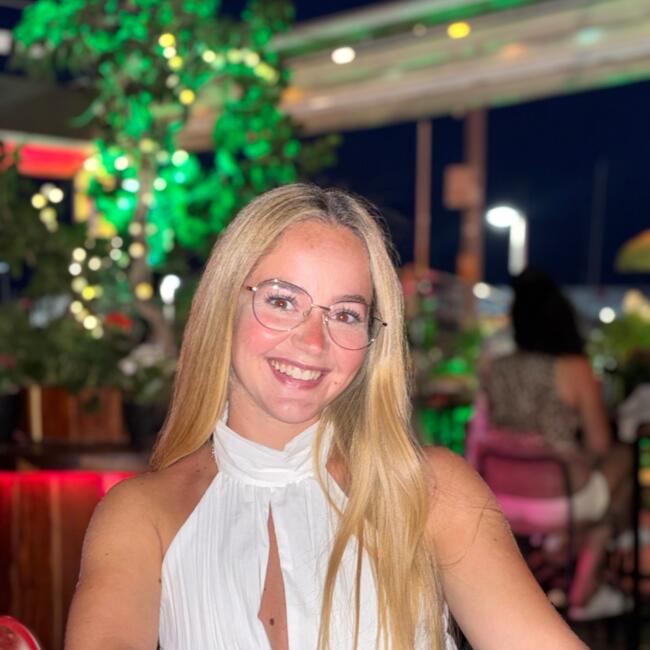 Baby-sitter in Madrid: Carmen