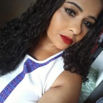 Babá em Feira de Santana: Barbara Alves dos Anjos