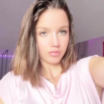 Babysitter in La Roche-sur-Foron: Kelya