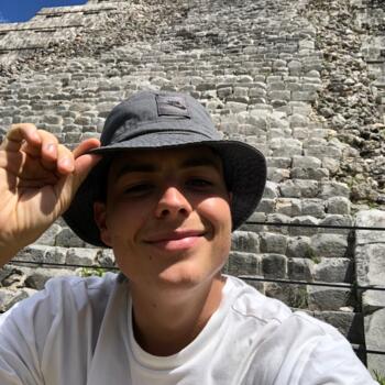 Niñera en Tulum: Enzo