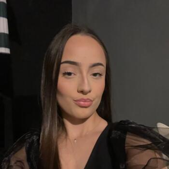 Babysitter Villeneuve-le-Roi: Lucie