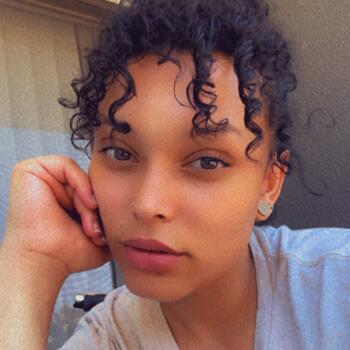 Babysitting job in Bradenton: babysitting job Zee