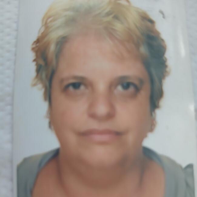 Babá em Pindamonhangaba: Saionara Regina