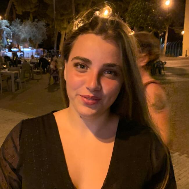 Babysitter in Florence: Elena