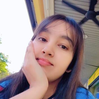 Babysitter in Petaling Jaya: Preet