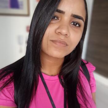 Babysitter in Salvador: Carolina